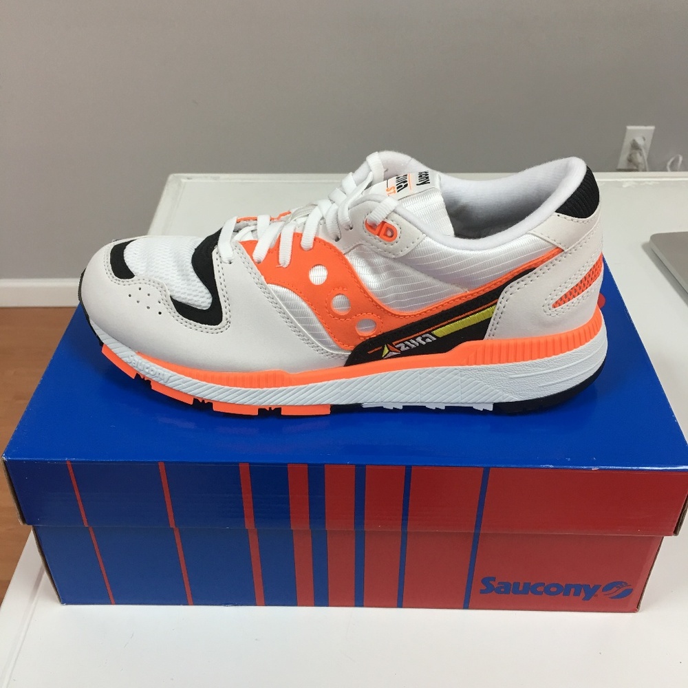 Saucony Azura- Men's- White/Orange